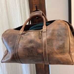 Men’s Rustic Town brown leather weekender/overnight bag